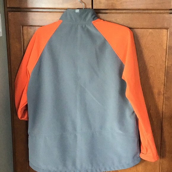 Men’s Jacket - Picture 3 of 9